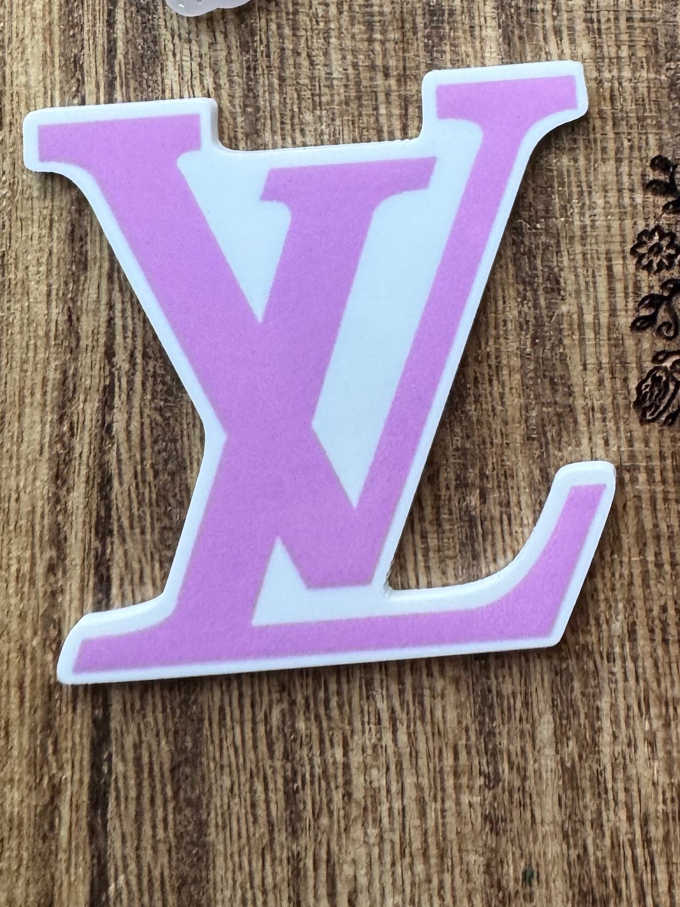 Purple L V